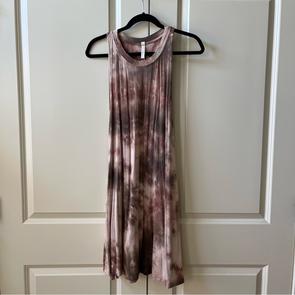 Wishlist Dresses & Skirts - Brown and Cream Tie Dye look Sleeveless A line dress with pockets size Large